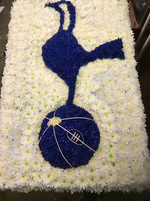 Tottenham cockerel .